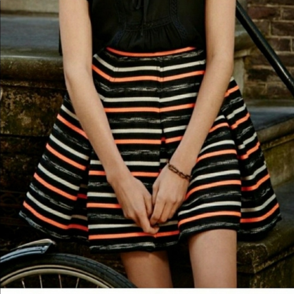 Anthropologie HD in Paris Pleated Striped Orange Black Silver Skirt size 6 - Picture 8 of 11